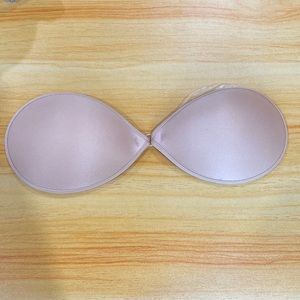 VS Pink Sticky Bra